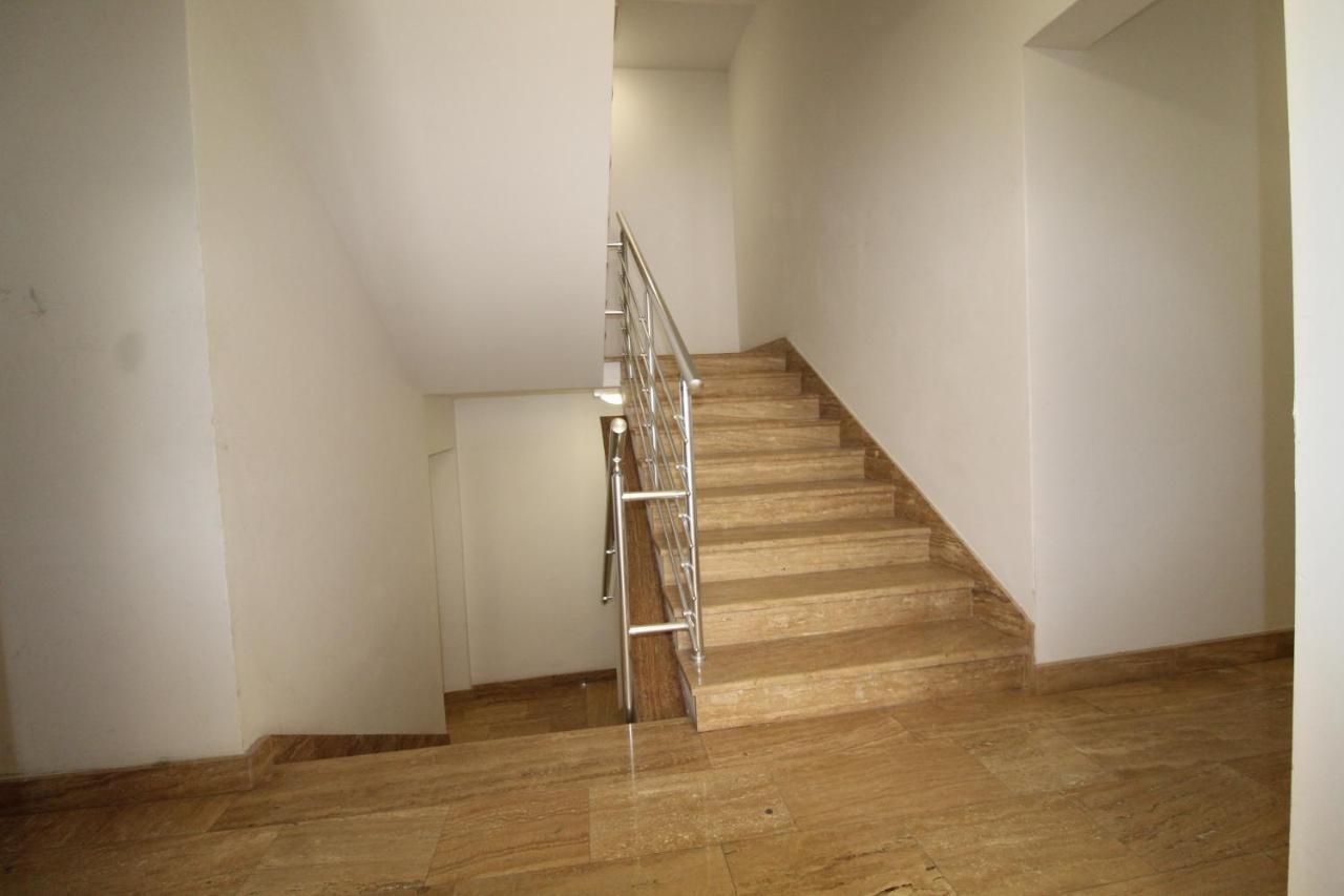Macadamia Apartment With Garage Parking Сплит Екстериор снимка